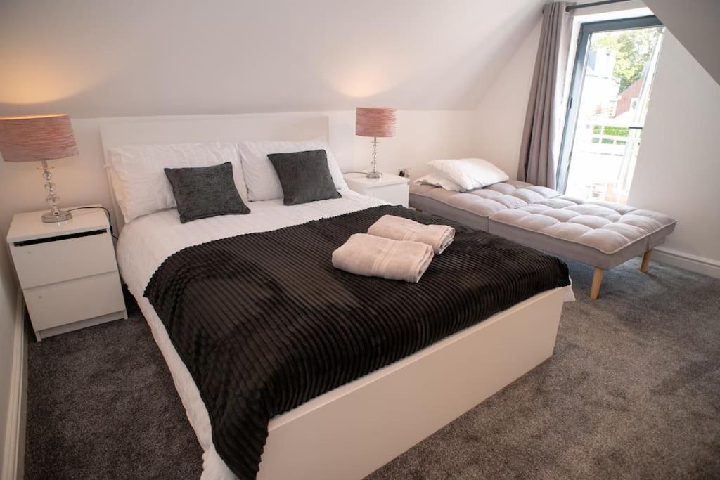 Rosey Lodge -1Bedroom Cousy Flat - Parking, Netflix, Wifi - Close To Blenheim Palace & Oxford - F5 Кидлингтон Экстерьер фото